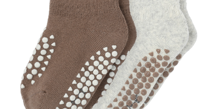 2 Paar Baby Krabbelsocken aus Frottee – hellgrau & braun im Detail